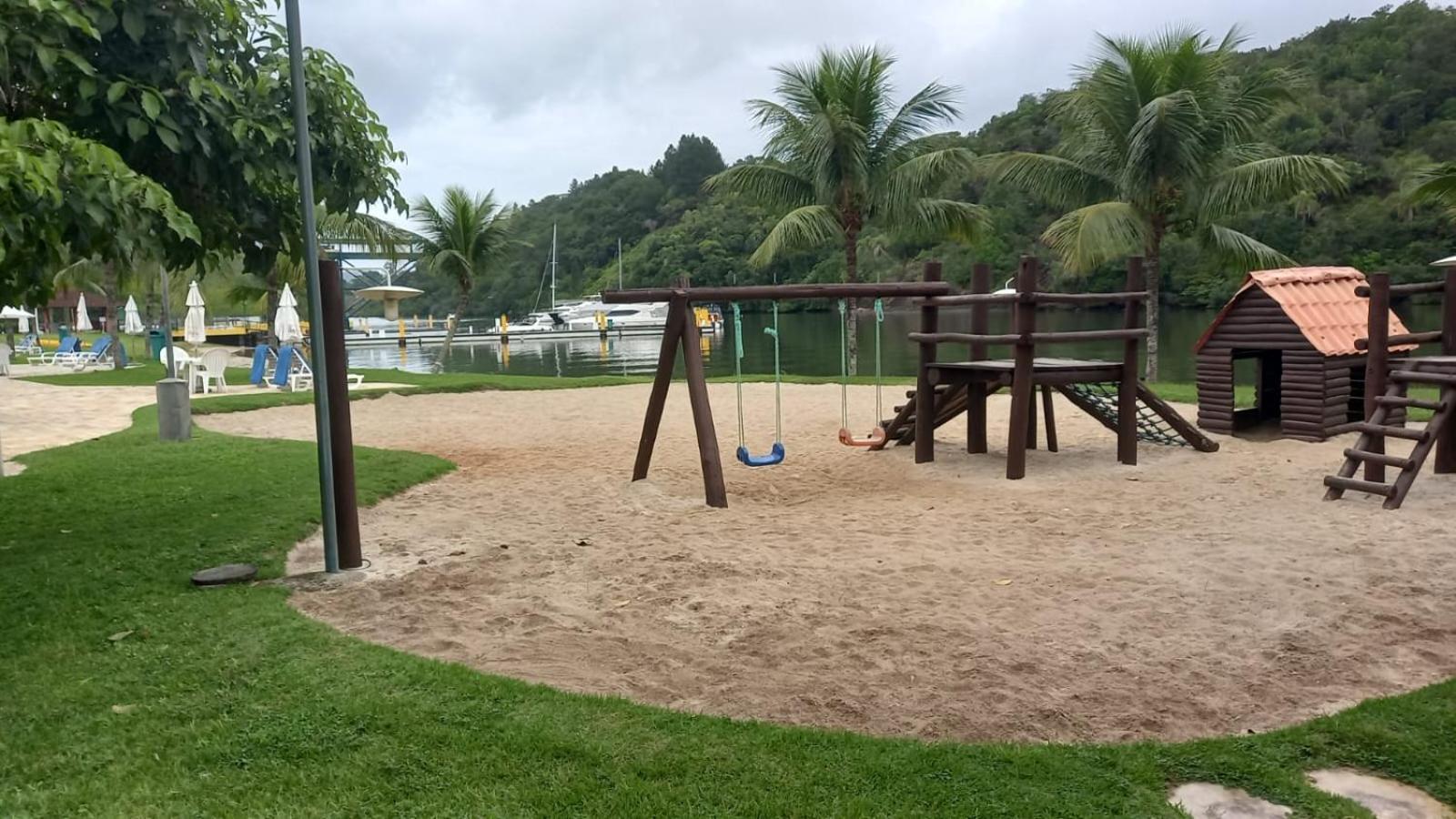 Flat Particular No Resort Em Angra Dos Reis Exterior photo